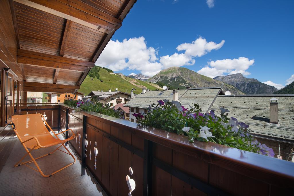 Hotel Krone Livigno Buitenkant foto