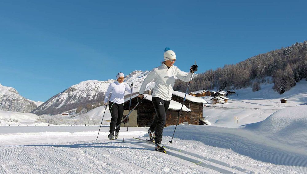 Hotel Krone Livigno Buitenkant foto